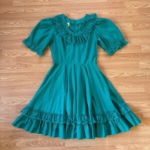 Malco Modes Partners Please teal turquoise square dance ruffled dress set 12